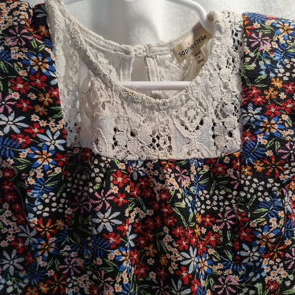 🌹🌹Girls top - Picture 2 of 9